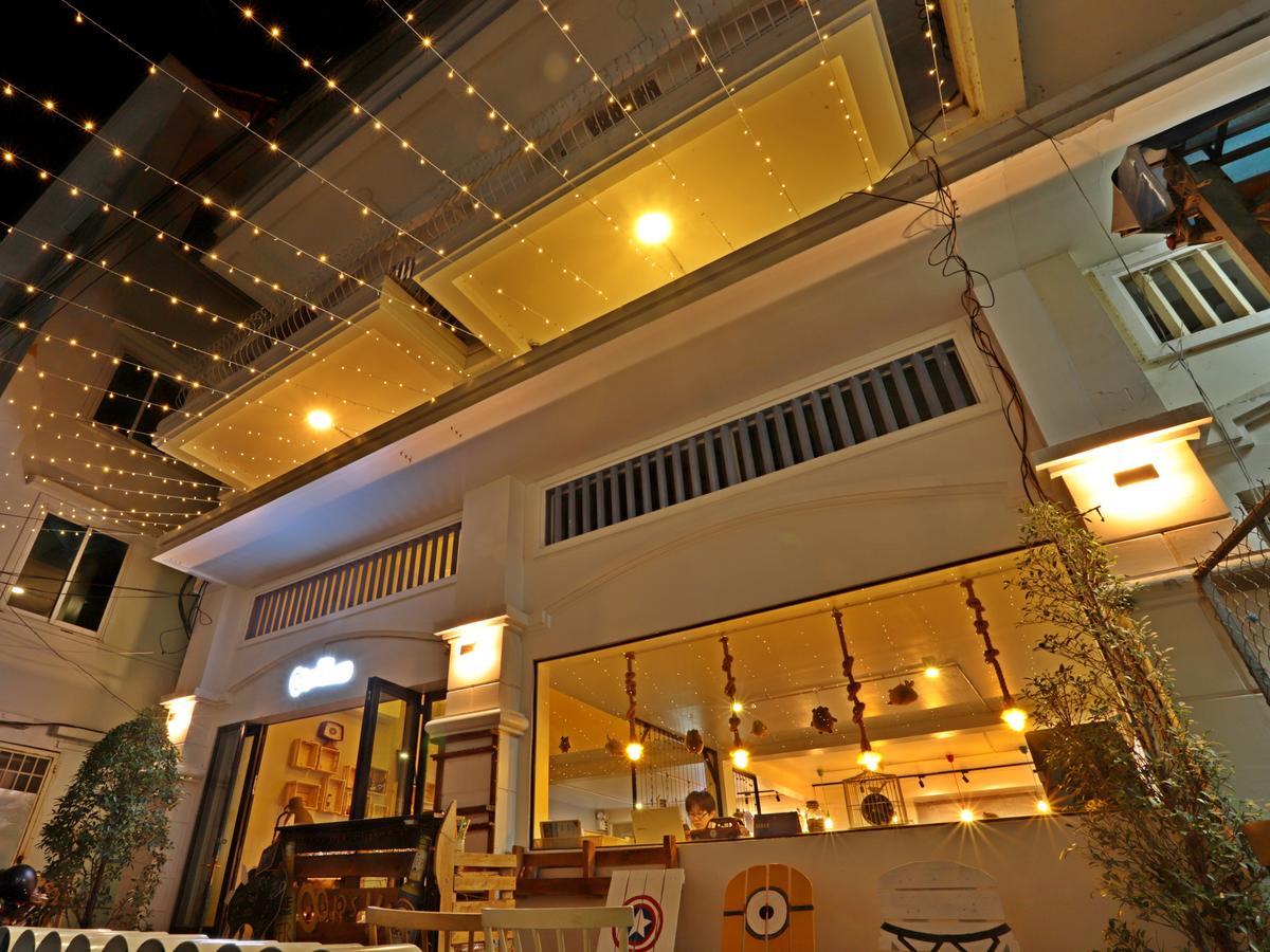 Oops Hostel Siem Reap Exterior foto